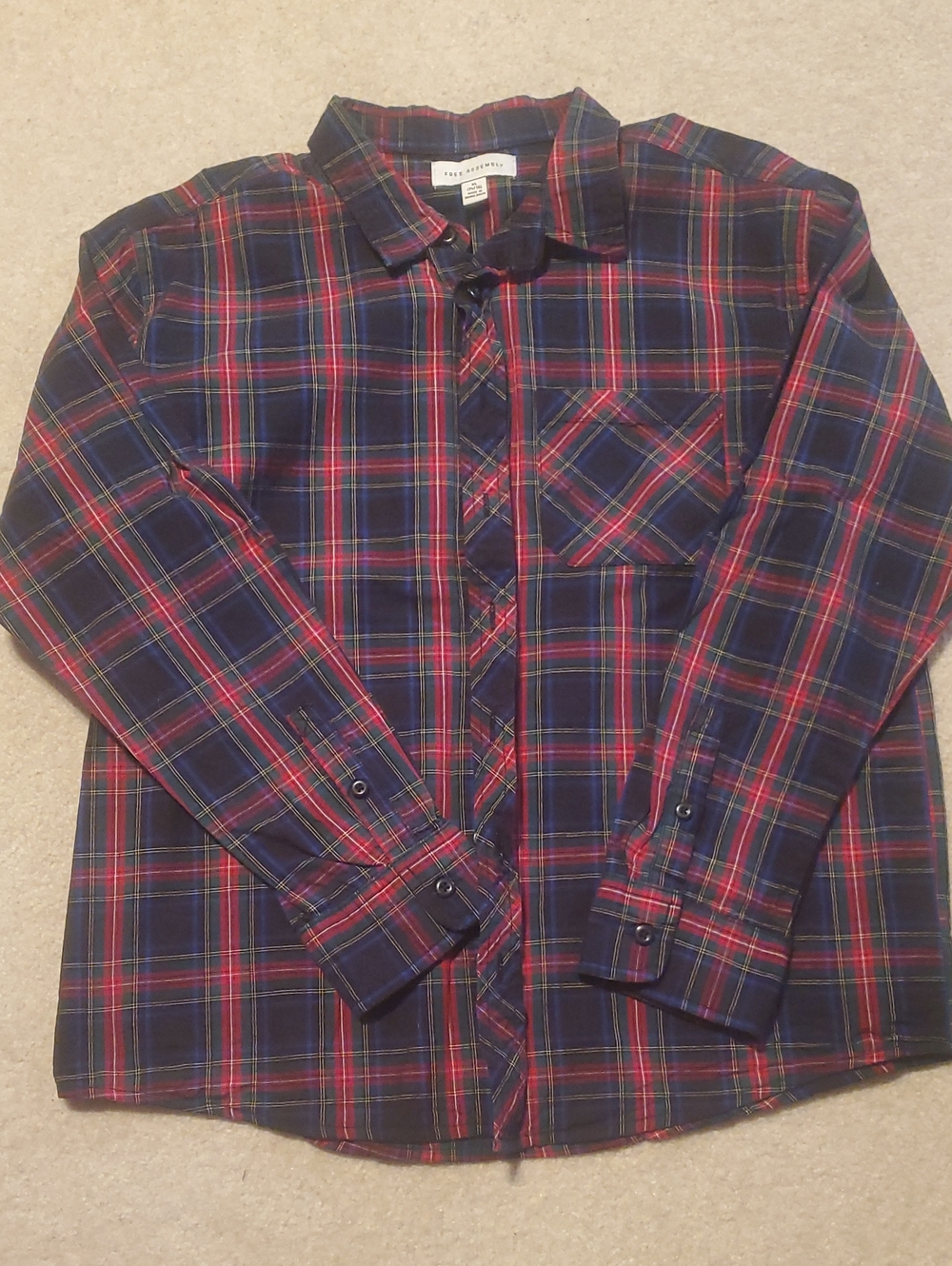 Boys Navy & Red Plaid Button-Up Shirt